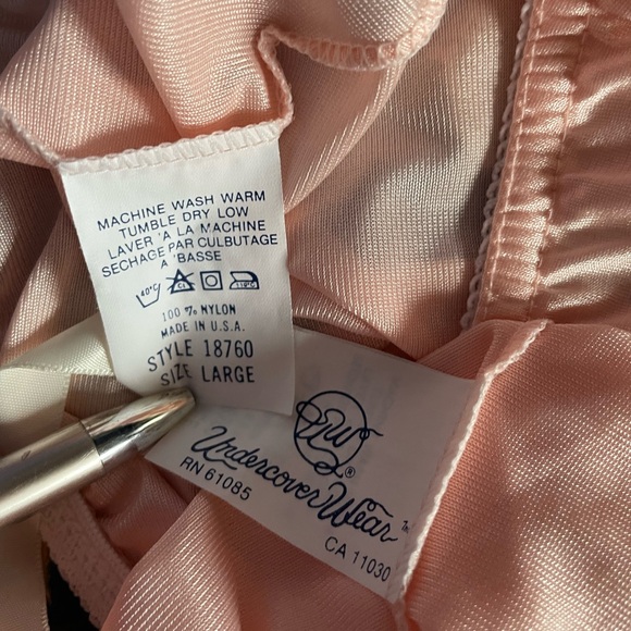 Vintage Undercover Wear Sabrina Carpenter set - Picture 3 of 11